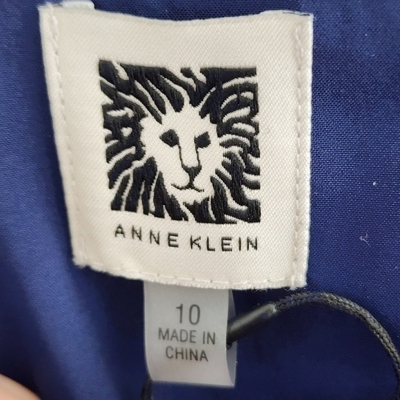 COPY - NWT Anne Klein Scuba Keyhole Bow front short sleeve Sheath Dress 10 - Picture 6 of 9